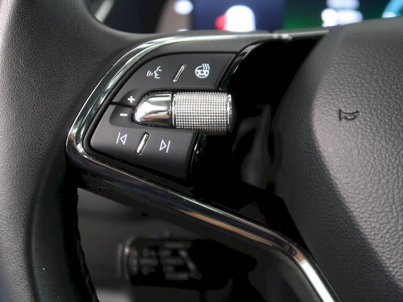 Škoda Octavia (2024) FRESH PLUS 1.5TSI 110KW ZÁRUKA - fotka 16 z 37