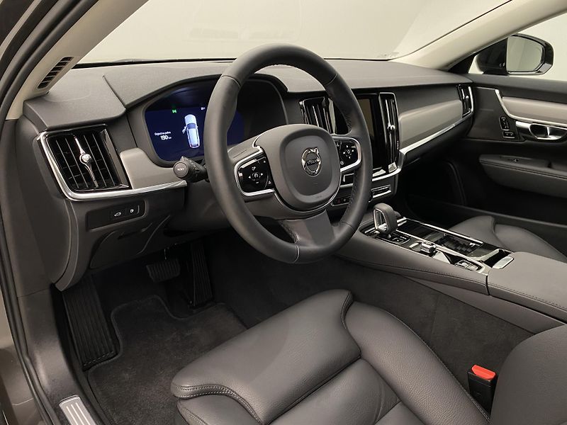 Volvo V90 T6 AWD RECHARGE DARK PLUS AUT - fotka 4 z 61