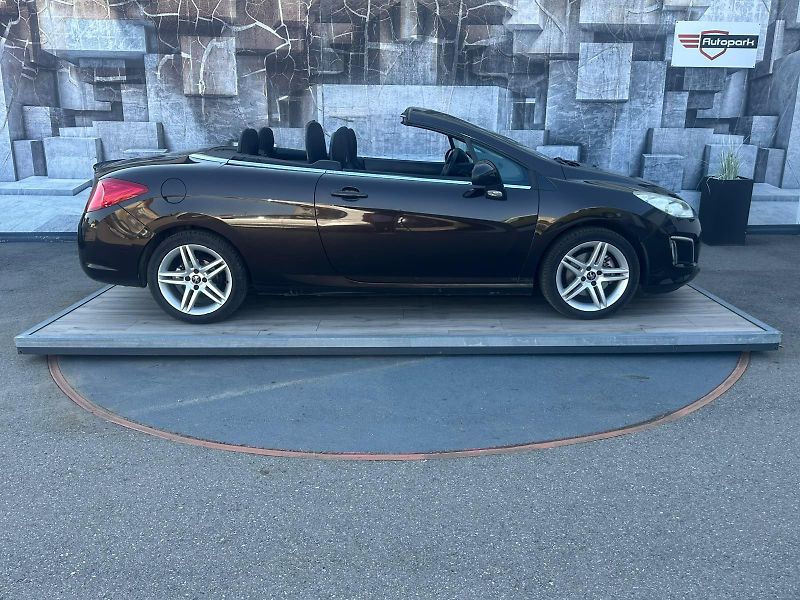 Peugeot 308 (2012) CC, 2.0HDi, 120KW - fotka 7 z 27