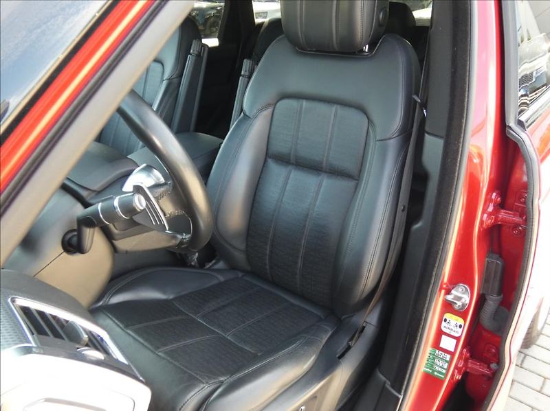 Land Rover Range Rover Sport 3,0 SDV6 Dyn-HSE,1.Maj,ČR,DPH - fotka 13 z 42
