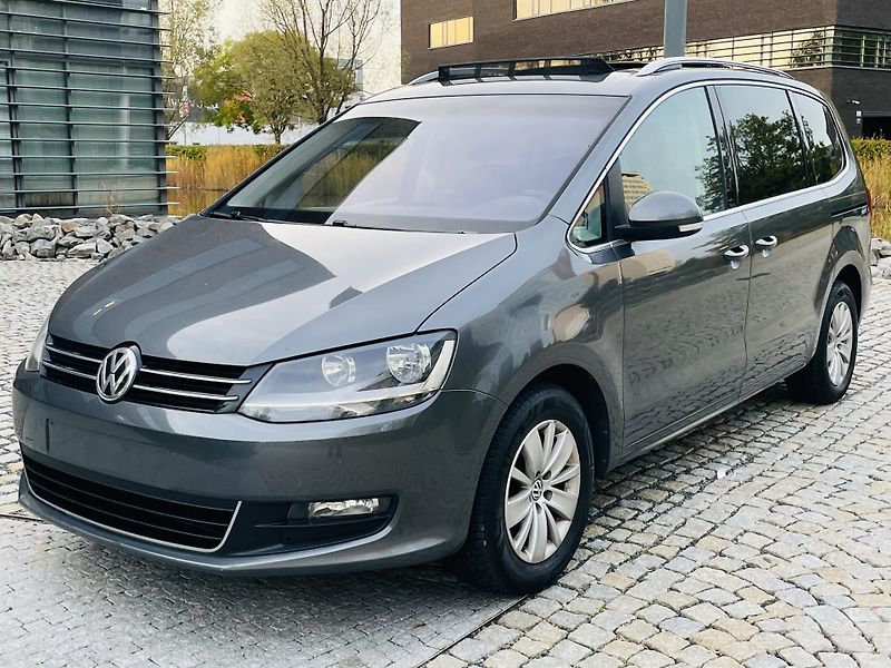 Volkswagen Sharan 2.0TDI MAN 7MÍST TAŽNÉ KAMERA - fotka 4 z 46