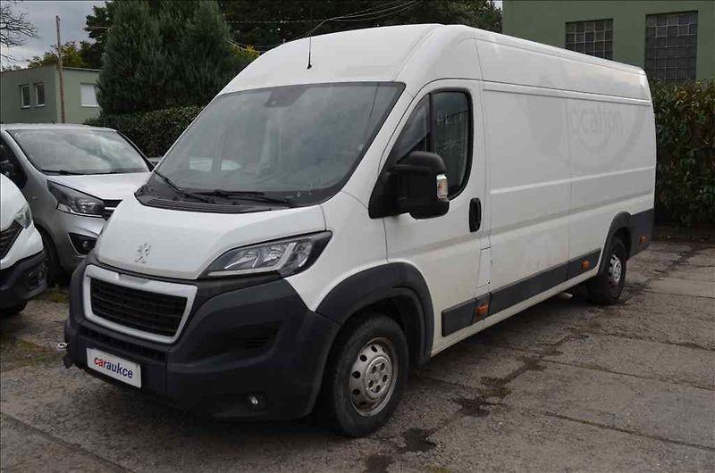 Peugeot Boxer (2020) 2,2 HDI - fotka 1 z 18