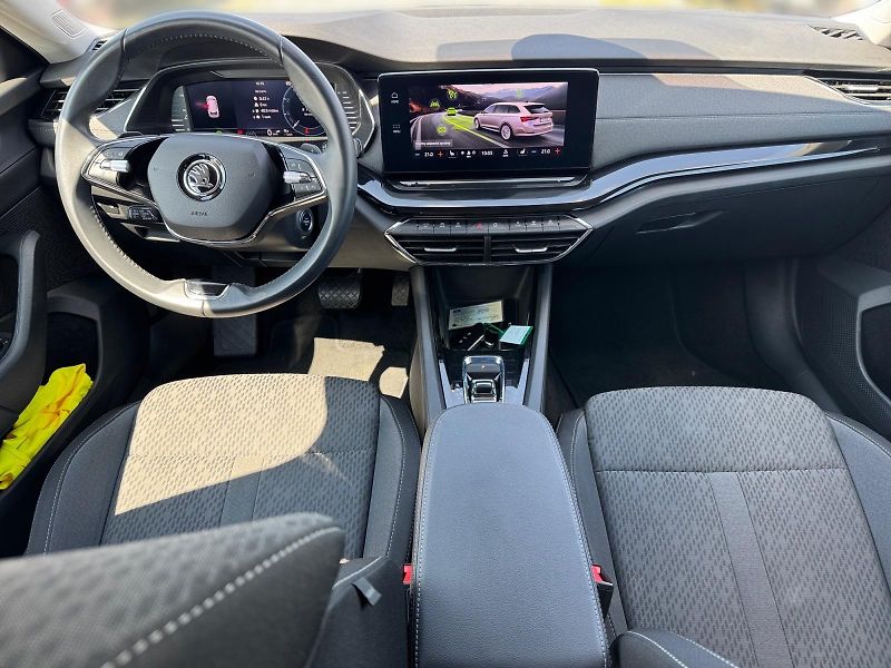 Škoda Octavia (2023) STYLE 1.0TSI 85kW DSG CZ DPH - fotka 9 z 11