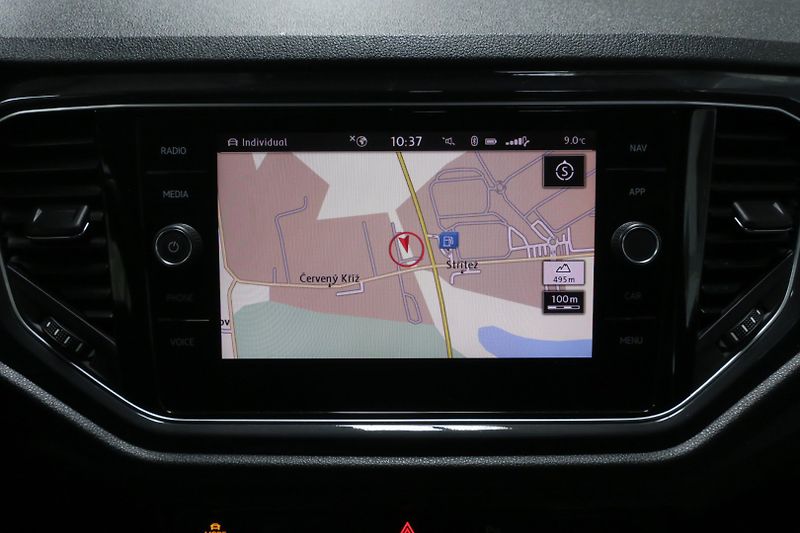 Volkswagen Multivan (2015) T6 2.0TDI Gen. SIX 4M DSG DCC - fotka 30 z 50