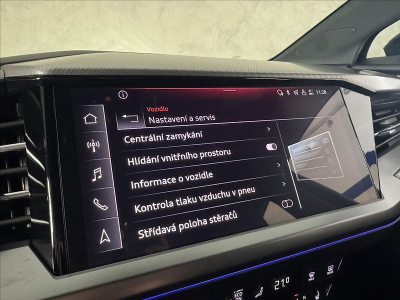 Audi Q4 e-tron 150kW Sport LED Kamera HUD - fotka 31 z 48