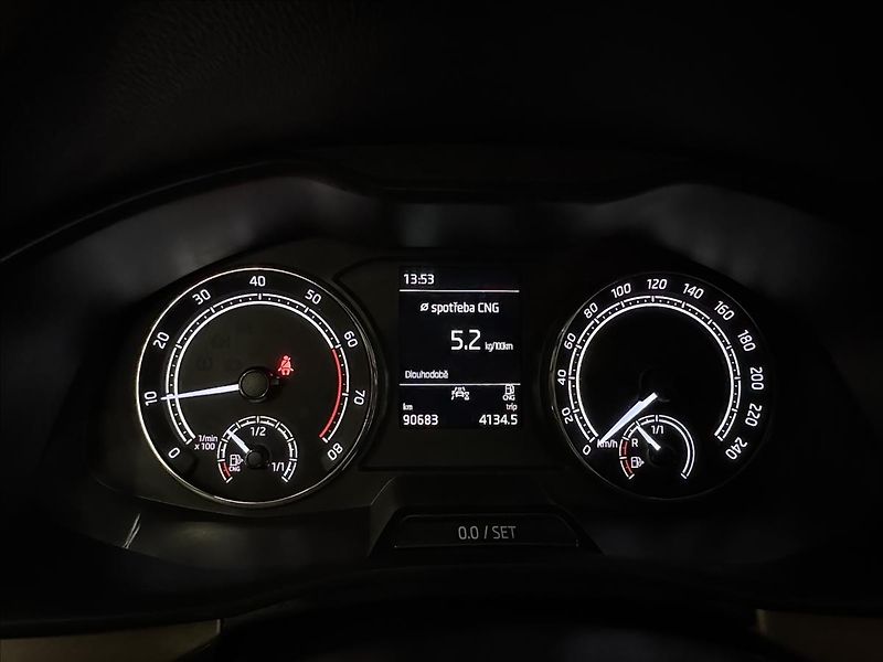 Škoda Scala 1.0TGI STYLE ACC 2XKOLA LED - fotka 18 z 42