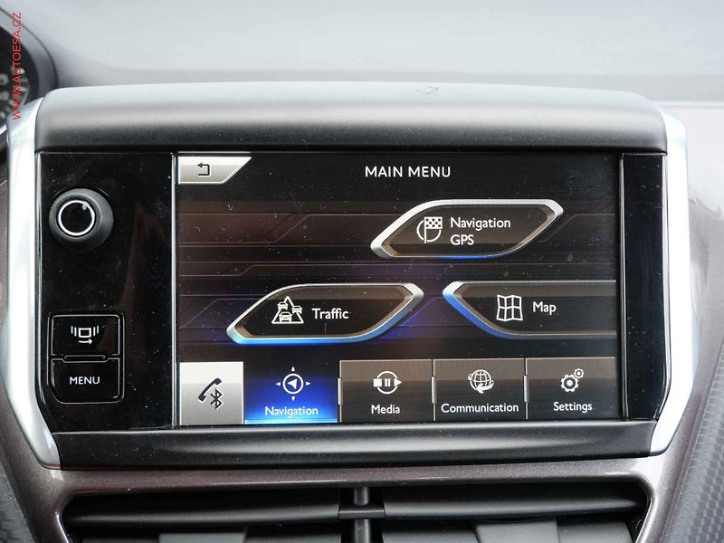 Peugeot 2008 (2013) 1.4HDi, ČR, Active, TZ, navi - fotka 17 z 21