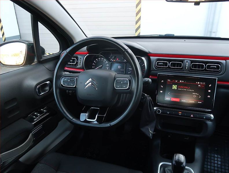 Citroën C3 (2019) 1.2 PureTech, ČR,1.maj - fotka 7 z 22