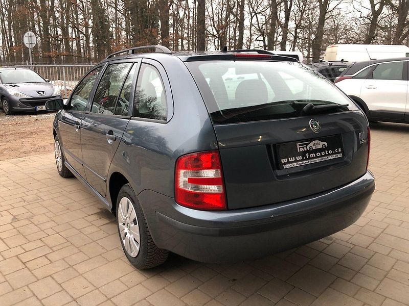 Škoda Fabia (2006) 1.2 HTP - fotka 7 z 28