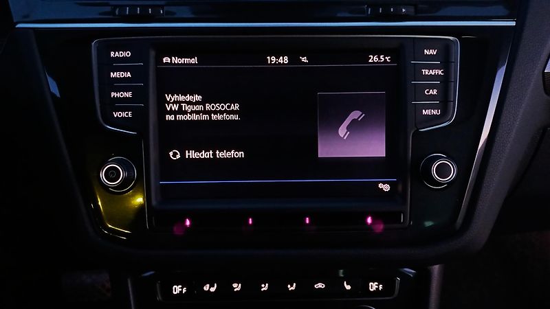 Volkswagen Tiguan TDI 110kW 4x4 HIGHLINE - fotka 40 z 50