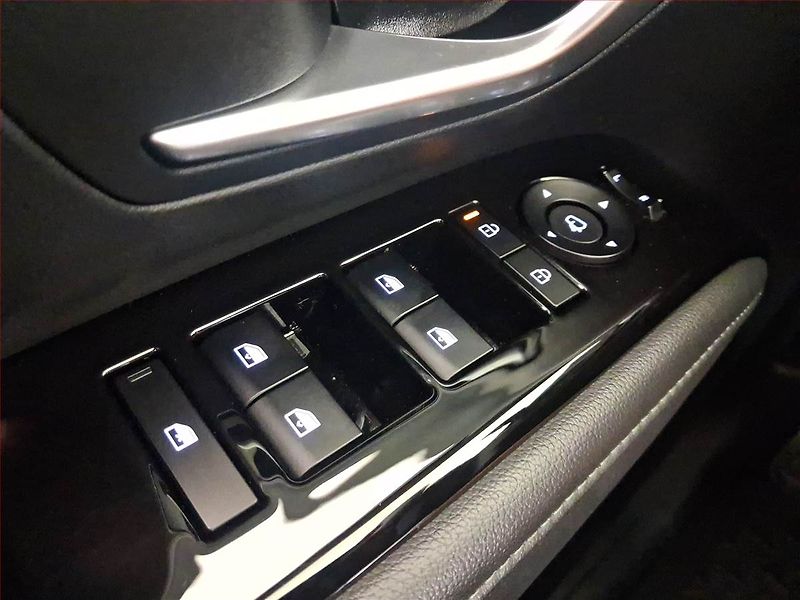 Hyundai Tucson (2025) 1.6 T-GDI - fotka 16 z 18