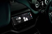 Nová generace Apple CarPlay Ultra v Aston Martinu