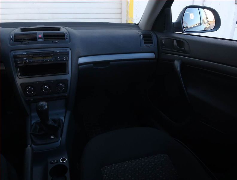 Škoda Octavia (2012) 1.2 TSI, jezdí výborně - fotka 8 z 13