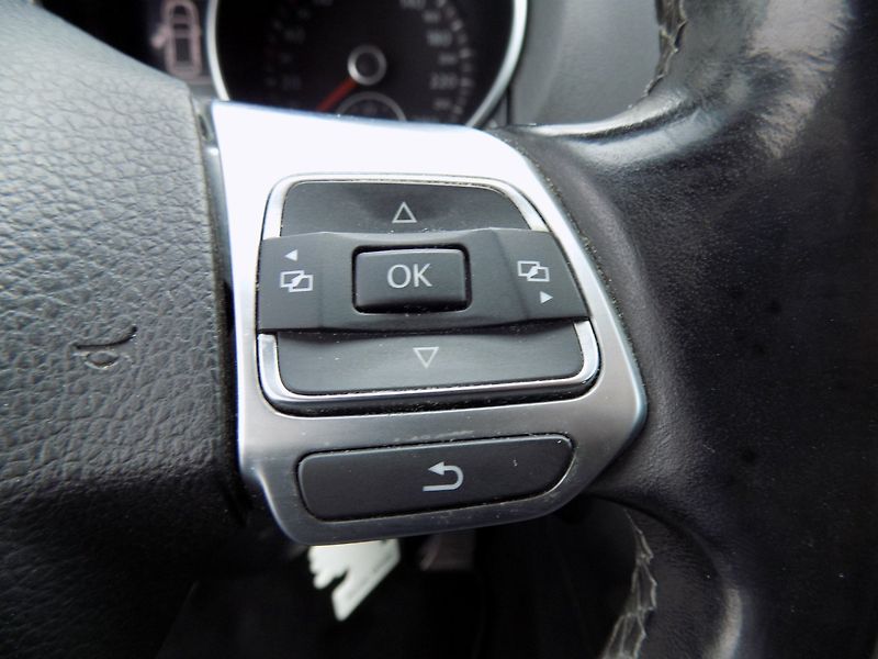 Volkswagen Golf (2012) 2.0 TDI/GTD/2.Maj/Klimatizace/ - fotka 28 z 45