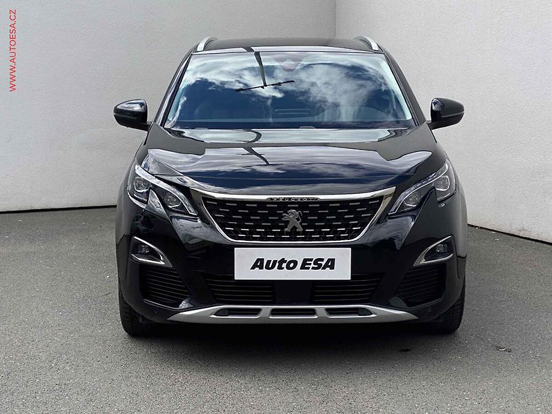 Peugeot 3008 (2018) 2.0 HDi, ČR, Allure, LED - fotka 2 z 19
