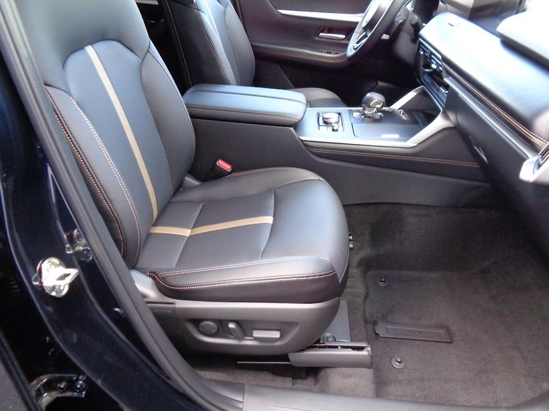 Mazda CX-60 (2026) 2,5 PHEV,H.Plus,AT,4x4, AKCE! - fotka 25 z 32