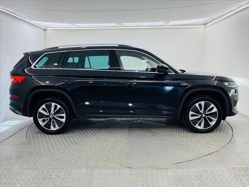 Škoda Kodiaq 2,0 TDI 147kW DSG 4x4 L&K - fotka 25 z 28