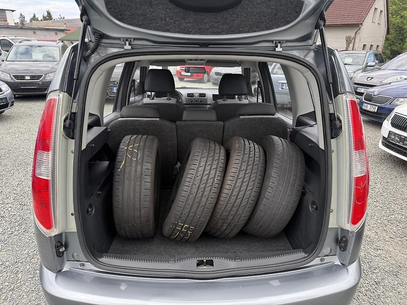 Škoda Roomster 1.2 TSI Plus Edition - fotka 12 z 13
