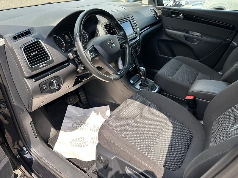 Seat Alhambra (2015) 2,0TDI 110kw DSG Style - fotka 10 z 42