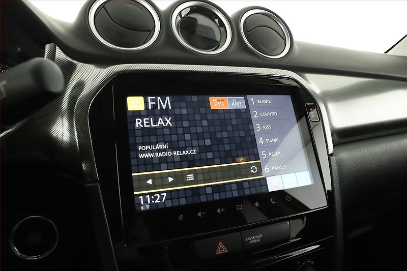Suzuki Vitara (2026) 1.5 Hybrid - fotka 9 z 15