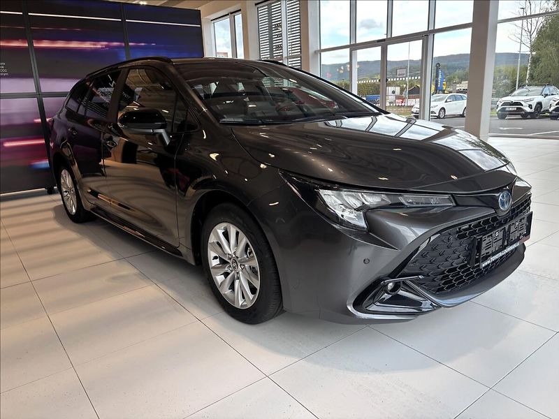 Toyota Corolla 1,8   TS Comfort Tech HEV - fotografie inzerátu