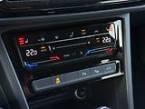Volkswagen Touran 2.0TDI 110kW Highline 7m NT TZ - náhled 15