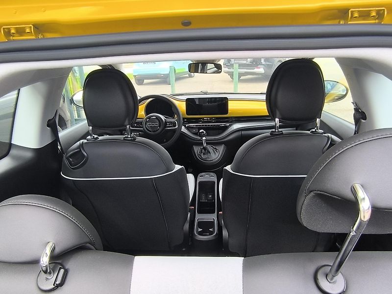 Fiat 500 (2026) Hybrid Torino 1.0 BSG 65k - fotka 14 z 36
