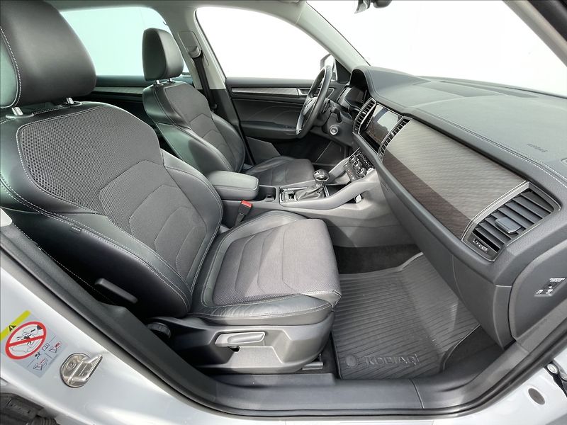 Škoda Kodiaq 2,0 TDI DSG Style NAVI - fotka 18 z 23