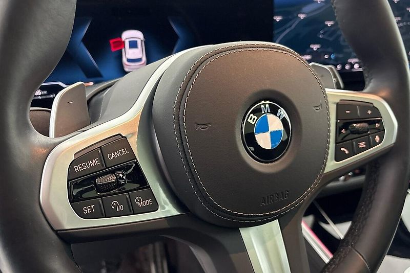 BMW X5 xDrive40i - fotka 25 z 29