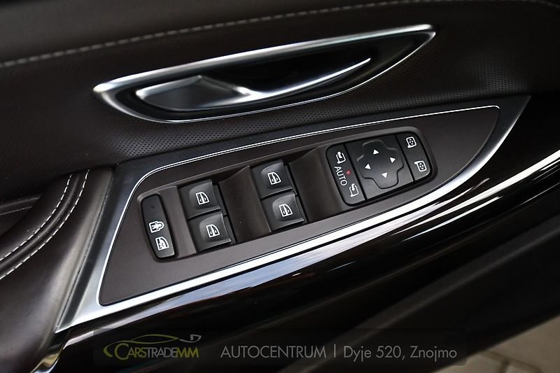 Renault Espace 1.6dCi INITIALE HUD 4CONTROL - fotka 25 z 56