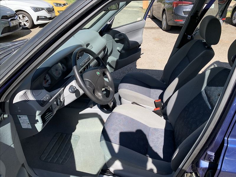 Škoda Felicia 1,3 GLXi TRUMF 1.MAJITEL,ČR - fotka 12 z 18