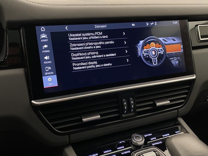 Porsche Cayenne E-HYBRID 250kW AWD AUT CZ - fotka 100 z 111