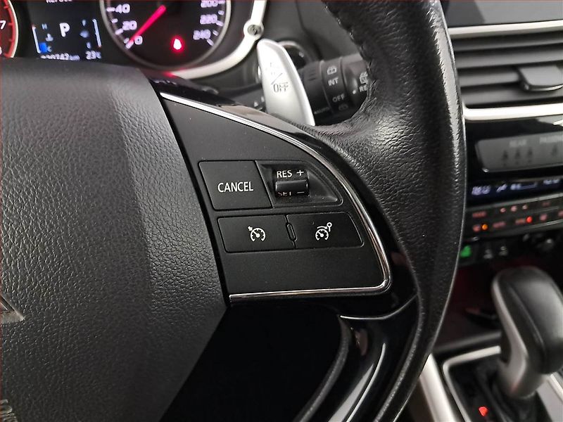 Mitsubishi Eclipse Cross (2018) Intense 1.5 T-MIVEC, 4X4 - fotka 17 z 18