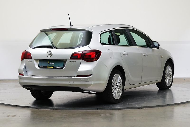 Opel Astra - fotka 2 z 23
