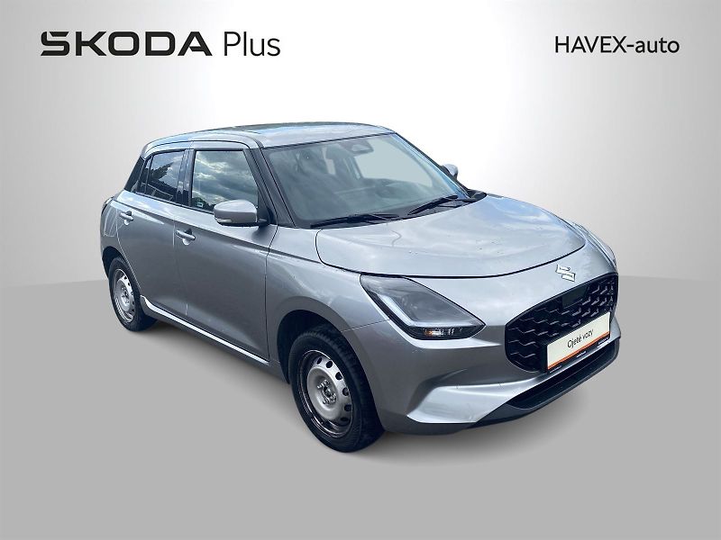 Suzuki Swift (2024) 1,2 4x4 - fotka 23 z 26