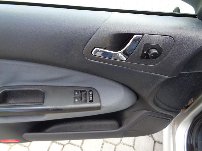 Škoda Octavia 1,9 TDi 66 kW - fotka 18 z 24