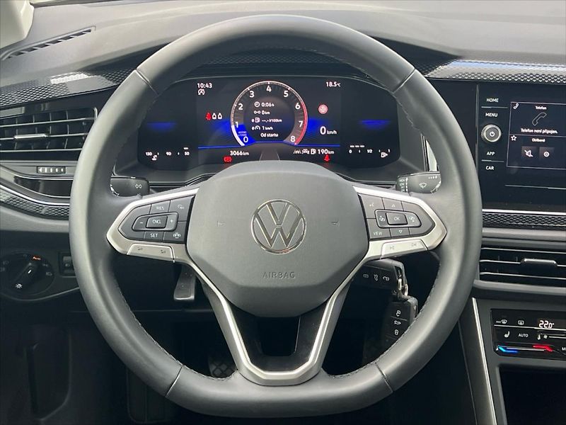 Volkswagen Polo 1,0 TSi 70kW PEOPLE - fotka 15 z 24