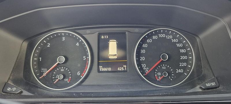Volkswagen Multivan (2017) 7 místný - fotka 4 z 10
