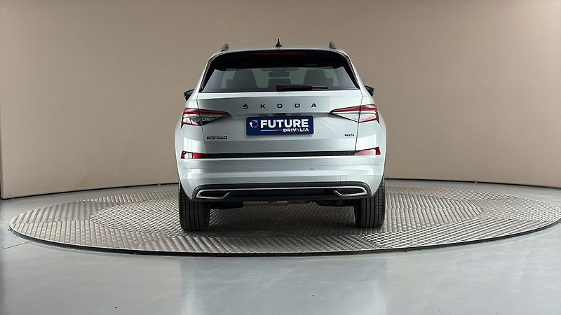 Škoda Kodiaq 2.0 TDI DSG 4x4 Sportline - fotka 5 z 29