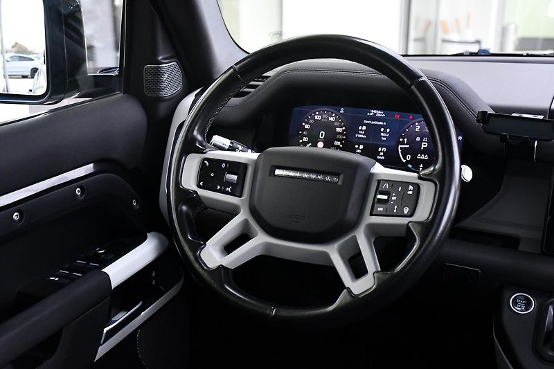 Land Rover Defender 110S D240 AWD MERIDIAN ČR - fotka 6 z 45