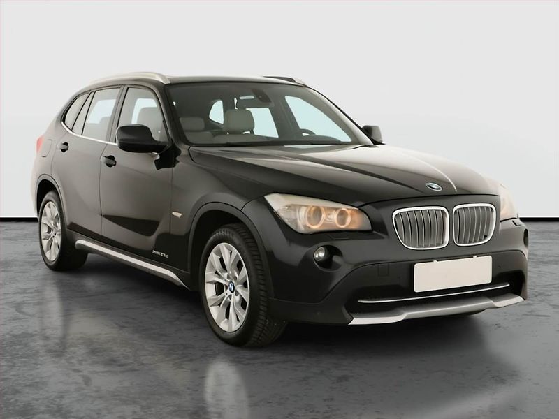 BMW X1 (2010) xDrive23d, 4X4, Automat, Navi - fotografie inzerátu