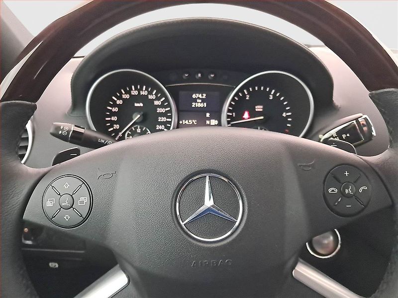 Mercedes-Benz Třídy M (2008) ML 420 CDI - fotka 17 z 17