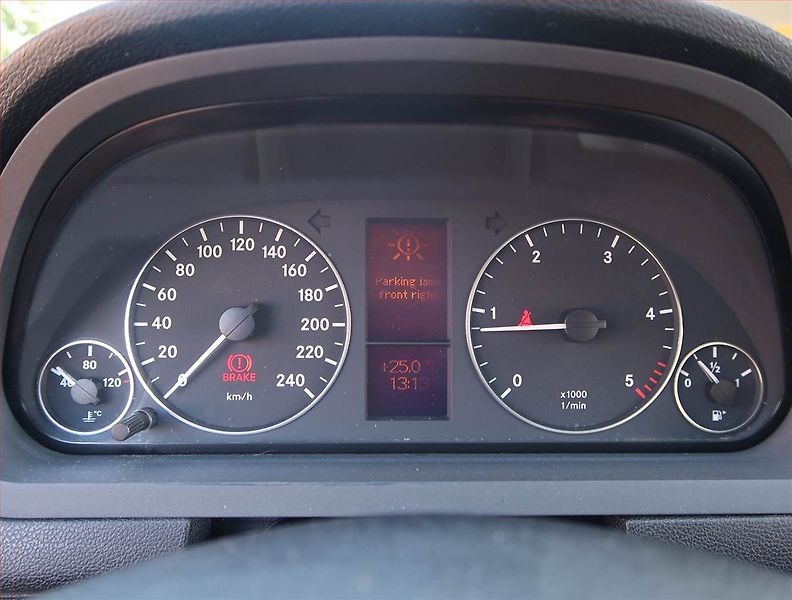 Mercedes-Benz Třídy A (2008) A 180 CDI , nová STK - fotka 11 z 17