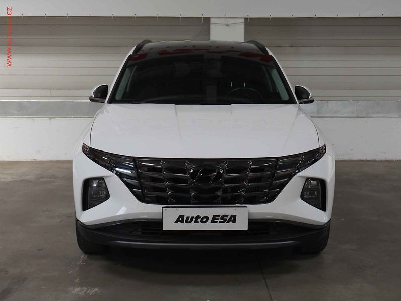 Hyundai Tucson (2023) 1.6 T-GDI, 1.maj,ČR, servis - fotka 2 z 25