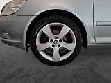 Škoda Octavia (2011) 1.9 TDI, po STK, slušný stav - náhled 14