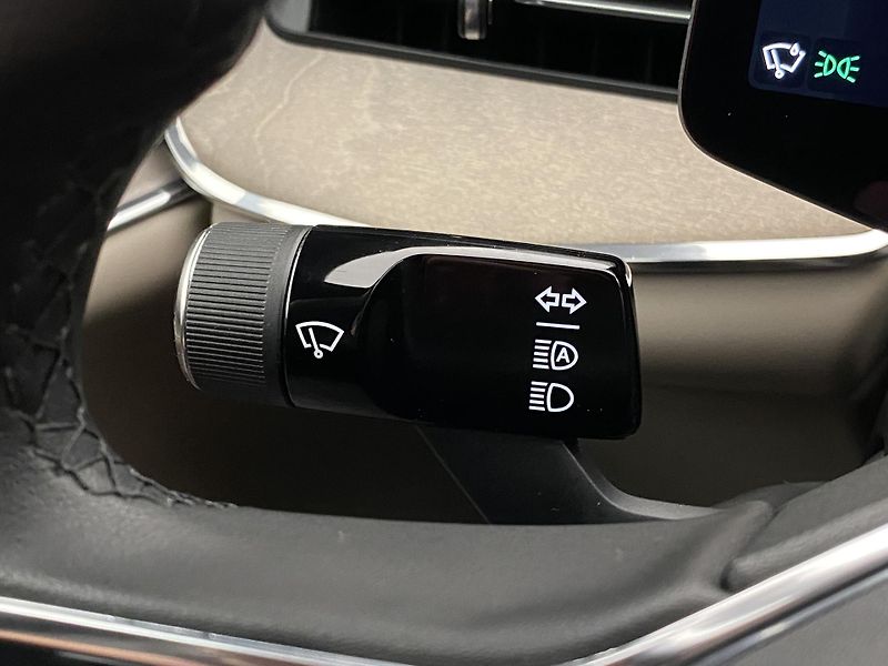 Volvo EX90 PURE ELECTRIC TWIN REZERVACE - fotka 22 z 60