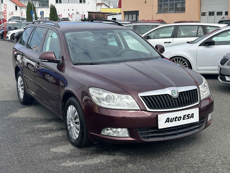 Škoda Octavia (2012) 1.6 TDi, 2.maj,ČR, servis - fotografie inzerátu
