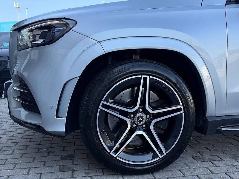 Mercedes-Benz GLS 400 d 4MATIC - fotka 26 z 39