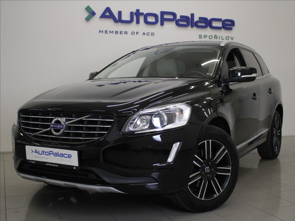 Volvo XC60 2,0 D4 AT Summum VÝPRODEJ!