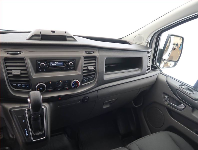 Ford Transit Custom (2021) Trend 2.0 EcoBlue, 1Maj - fotka 8 z 17
